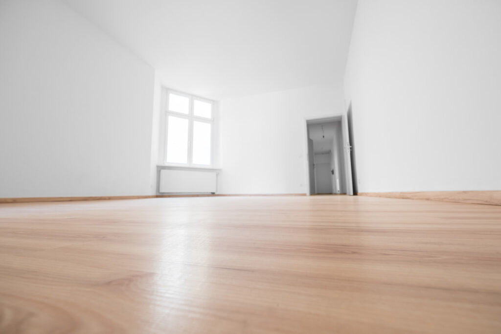 Renovering af lejemål og lejlighed ved fraflytning via en istandsættelse ved fraflytning